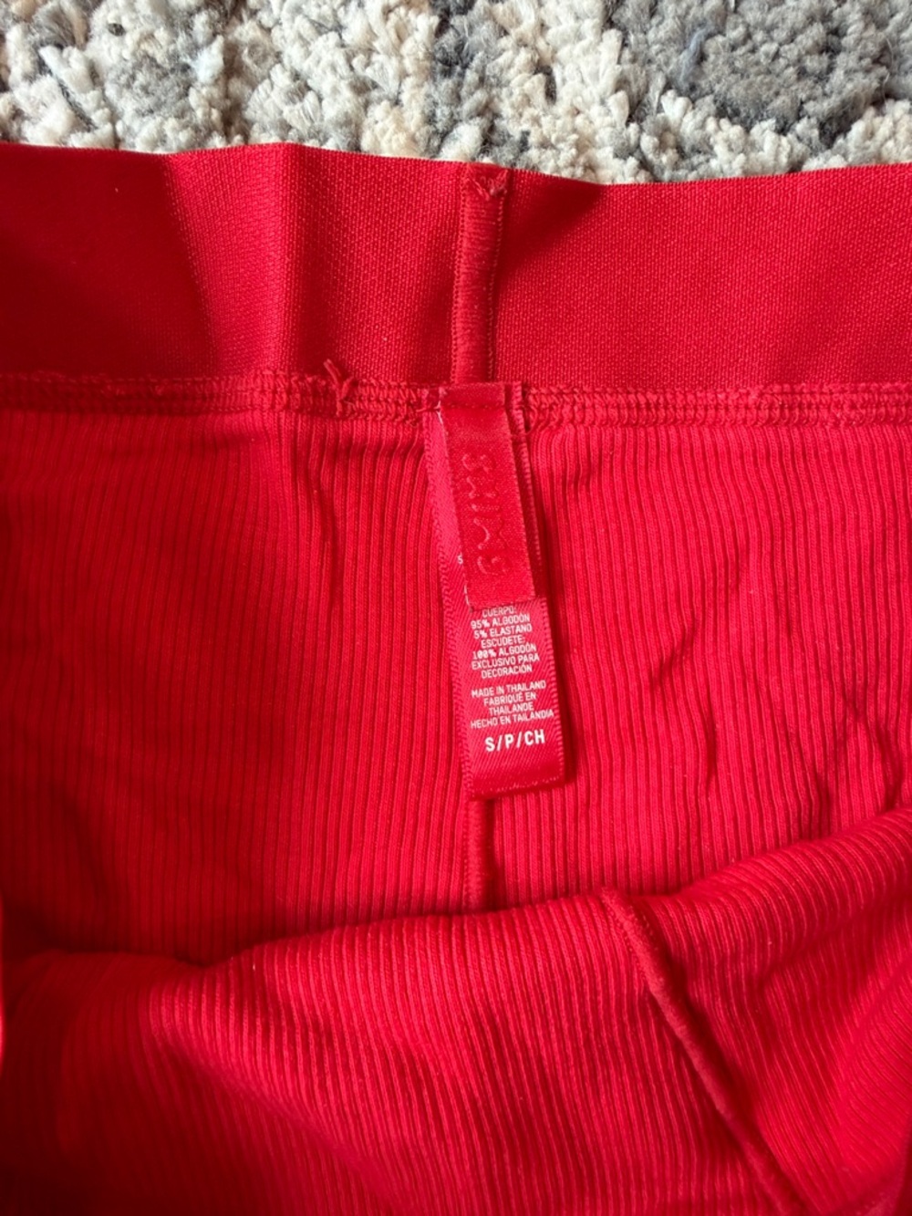 SKIMS Ribbed Boxer Short - Picture 2 of 3